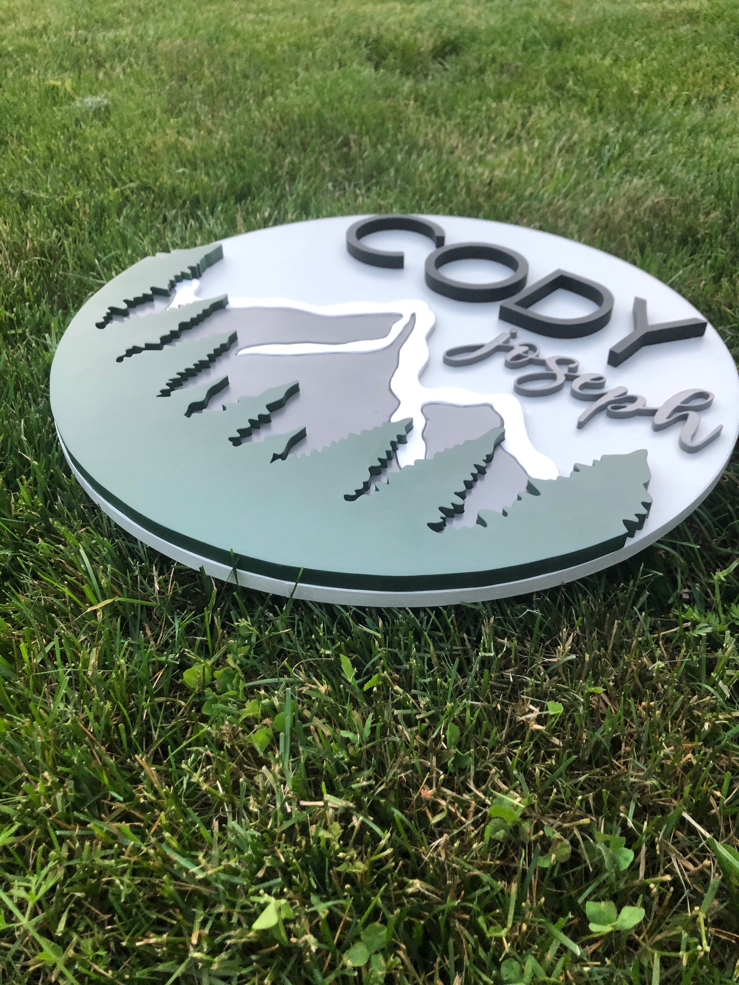 Mountain & Forest Nursery Round